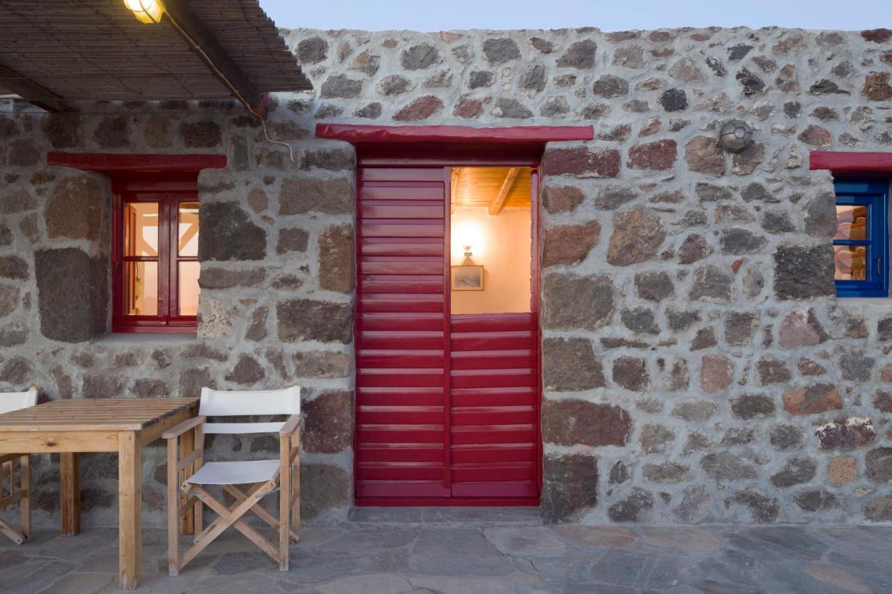 Marketos Windmill And Houses Tripiti Exterior photo