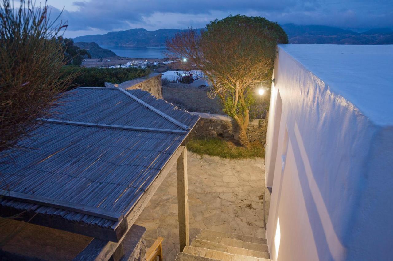 Marketos Windmill And Houses Tripiti Exterior photo