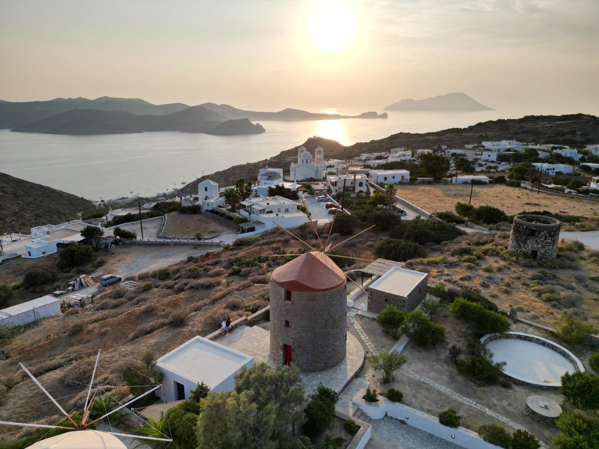 Marketos Windmill And Houses Tripiti Exterior photo